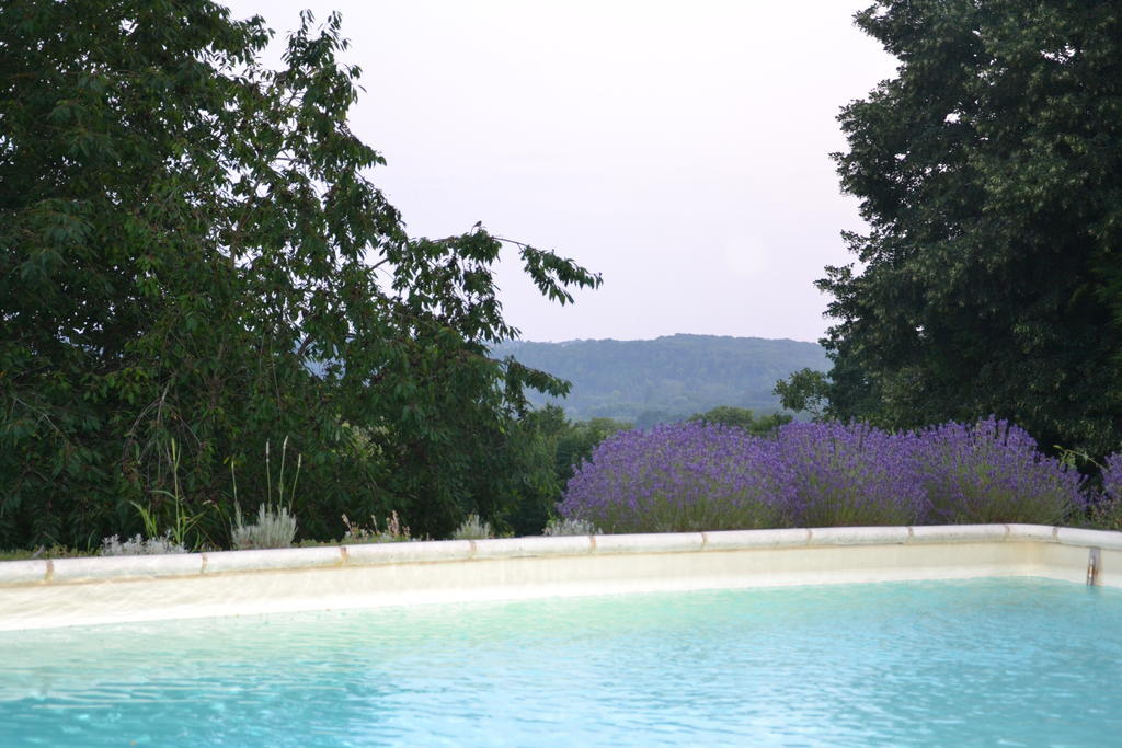 Les Hautes Sources - Esprit De France Menilles Экстерьер фото